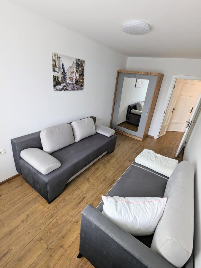 Lovely 2-Bedroom Flat In The Heart Of Druskininkai Dış mekan fotoğraf